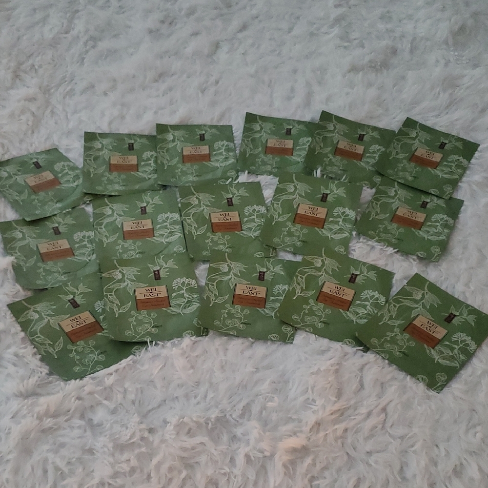16 Pack Of Wei East Intensive Herbal Eye Treatment